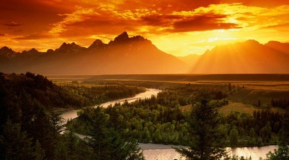 Sold! Wyoming’s Bighorn Lodge Sold! Wyoming’s Bighorn Lodge